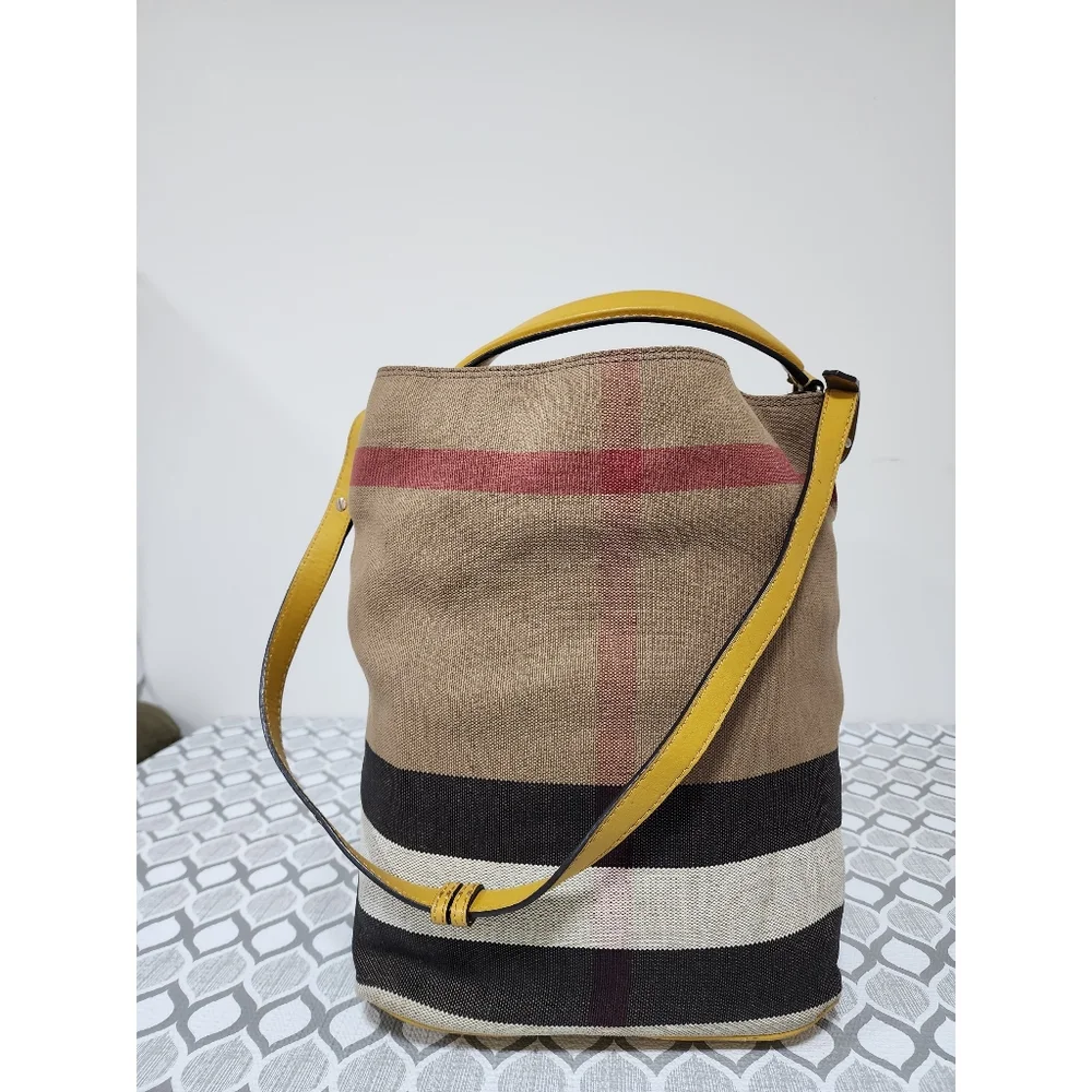 BURBERRY Canvas Mega Check Medium Ashby Hobo Saddle Bag Yellow/Beige